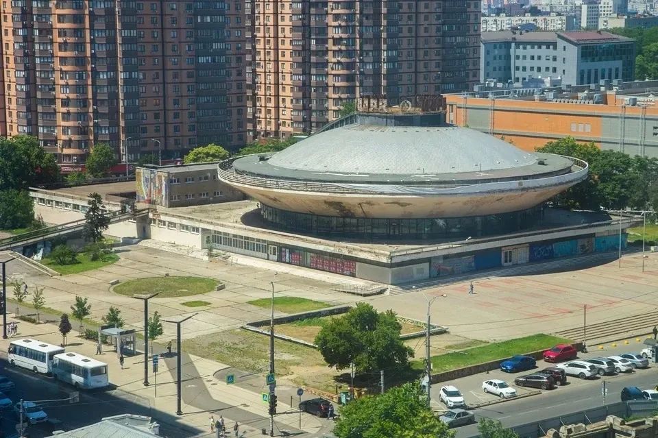 Фокус не удался: Краснодарский цирк спустя 11 лет возвращают в федеральную собственность