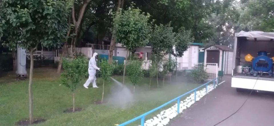 В Краснодаре от комаров и клещей обработали более 110 гектаров общественных пространств и водоёмов В Краснодаре от комаров и клещей обработали более 110 гектаров общественных пространств и водоёмов