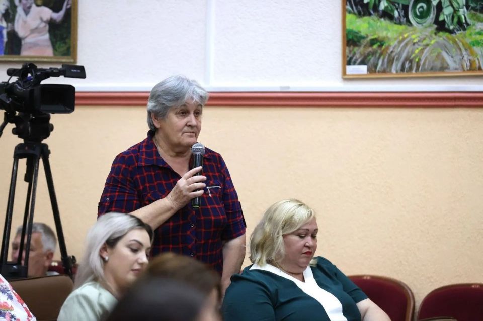 В Джигинке состоялся выездной прием граждан В Джигинке состоялся выездной прием граждан