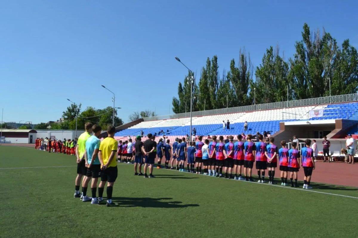 В Ейске прошло II межрегиональное первенство по мини-футболу, посвящённое Всемирному дню детского футбола, среди детских и подростковых дворовых команд В Ейске прошло II межрегиональное первенство по мини-футболу, посвящённое Всемирному дню детского футбола, среди детских и подростковых дворовых команд