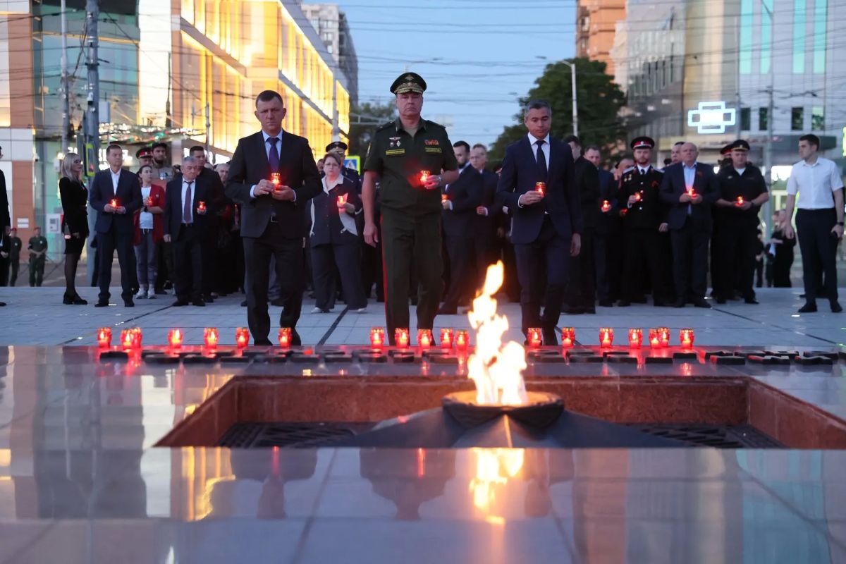 Евгений Наумов: 22 июня мы склоняем головы в память о павших в годы Великой Отечественной войны Евгений Наумов: 22 июня мы склоняем головы в память о павших в годы Великой Отечественной войны