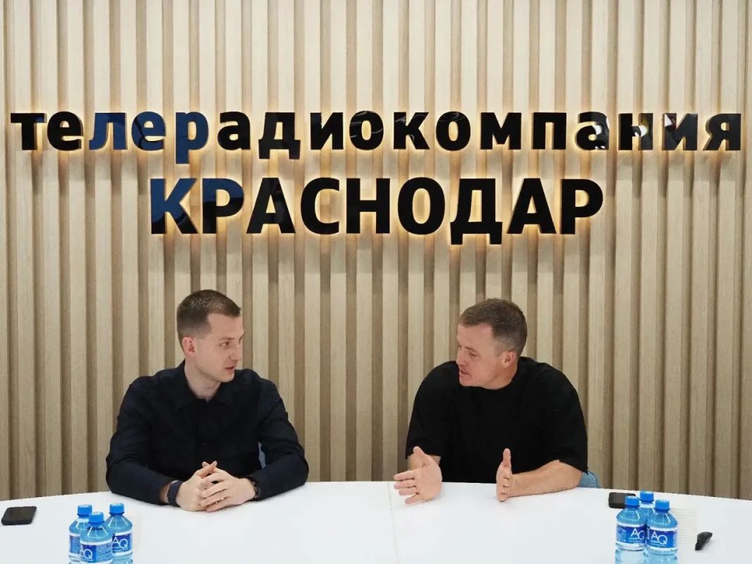 Раньше главным вопросом было: где найти информацию? Сегодня — как среди бесконечного инфошума найти смысл