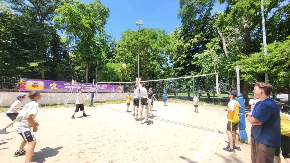 В Краснодаре на спортивных площадках внутригородских округов проходит летняя детско-юношеская Спартакиада В Краснодаре на спортивных площадках внутригородских округов проходит летняя детско-юношеская Спартакиада