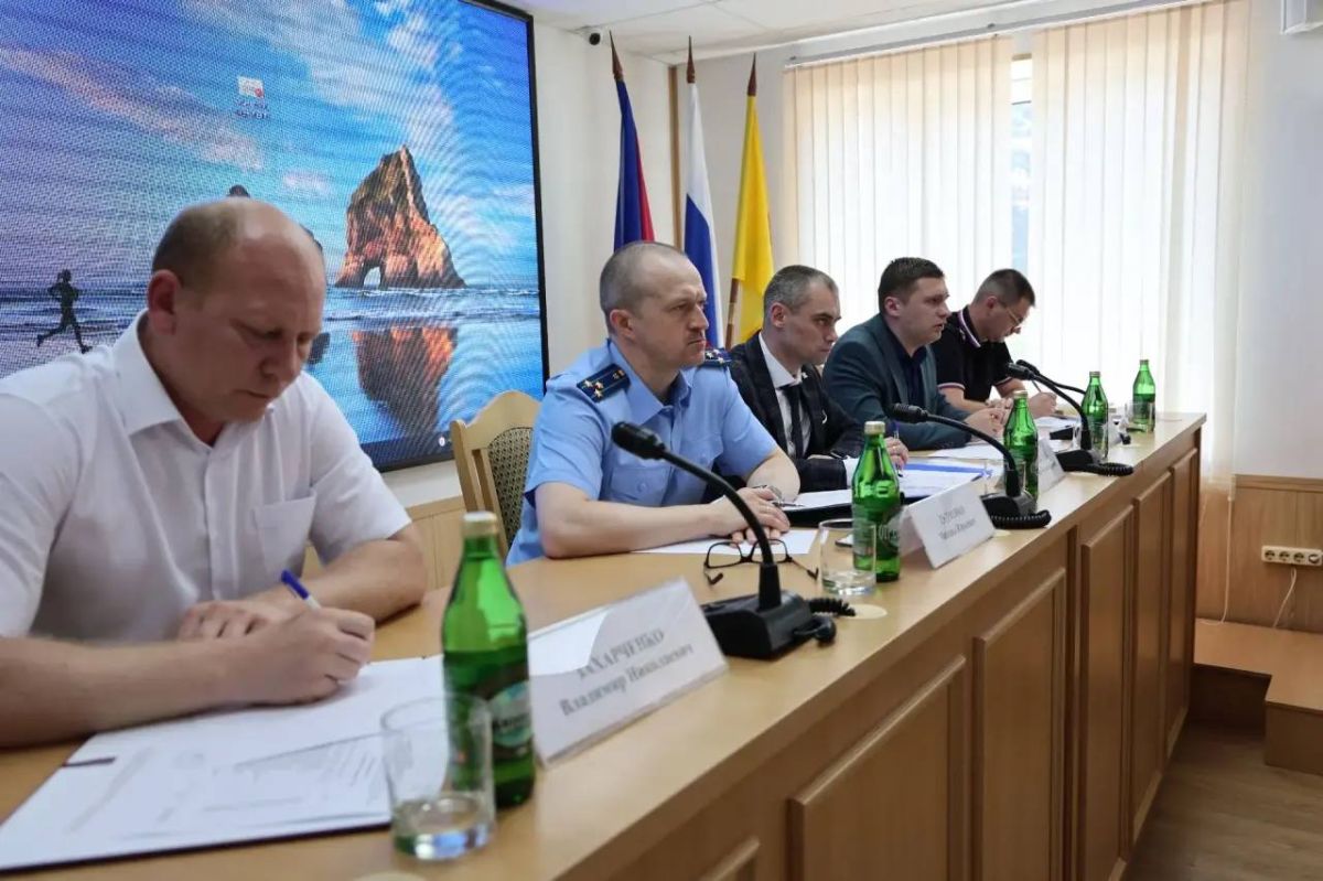 В Отрадненском районе состоялось заседание рабочей группы по вопросам подготовки и проведения выборов