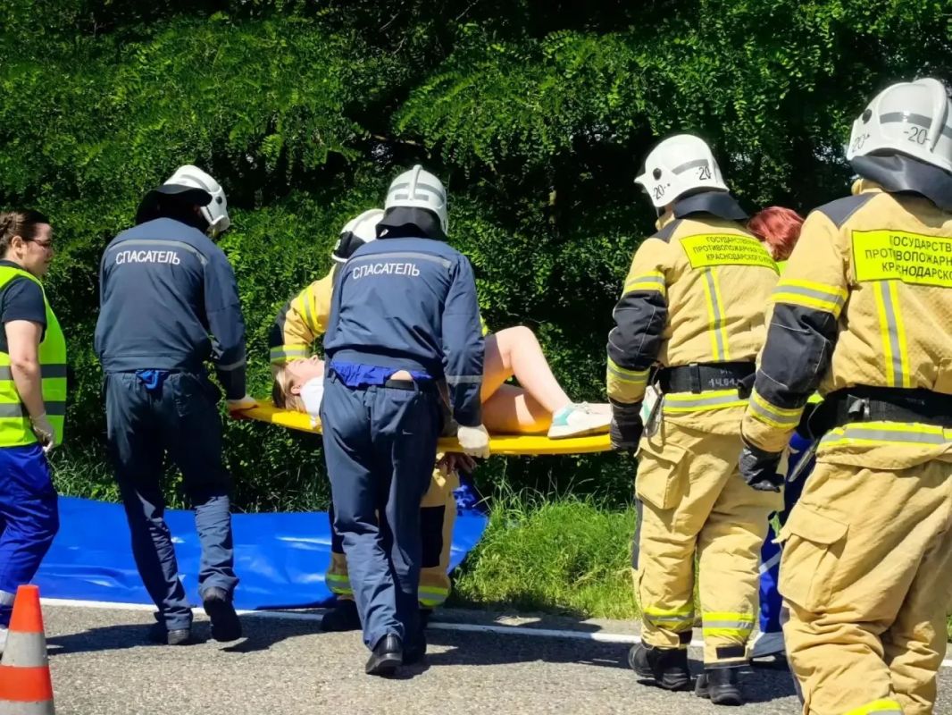 В Тбилисском районе прошли учения по ликвидации последствий ДТП В Тбилисском районе прошли учения по ликвидации последствий ДТП