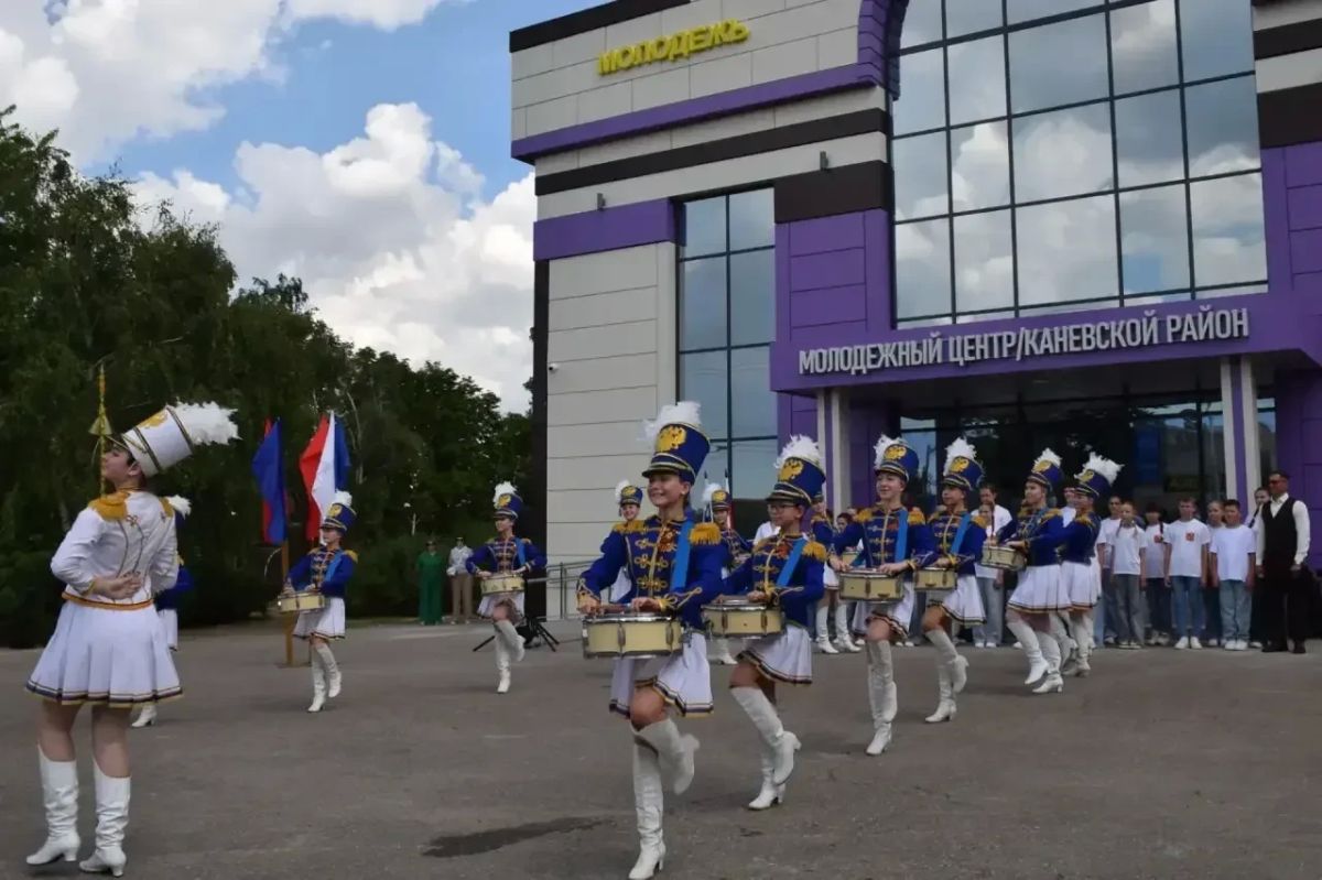 В станице Каневской открыли обновленный молодежный центр В станице Каневской открыли обновленный молодежный центр