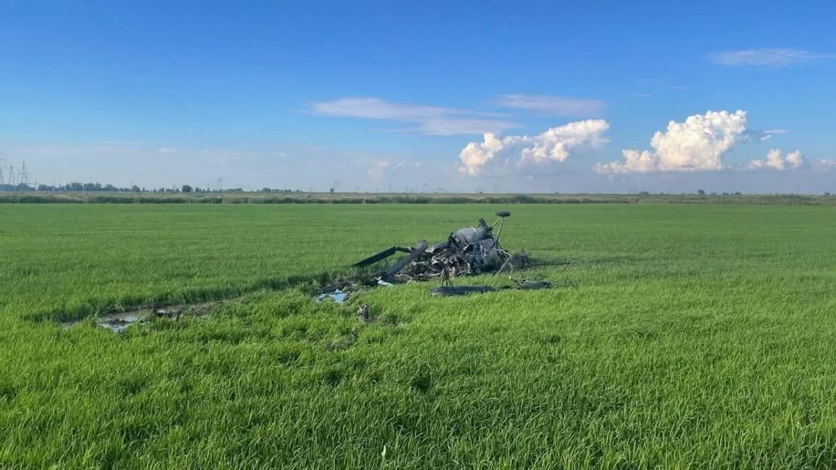 После крушения вертолета Ми-2 на Кубани, в результате чего погиб пилот, возбуждено уголовное дело, сообщили в Западном МСУТ СК РФ