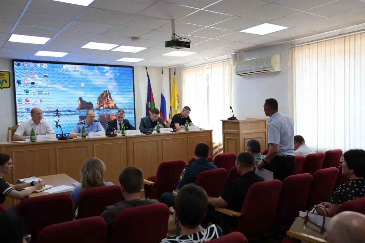 В Отрадненском районе состоялось заседание рабочей группы по вопросам подготовки и проведения выборов В Отрадненском районе состоялось заседание рабочей группы по вопросам подготовки и проведения выборов