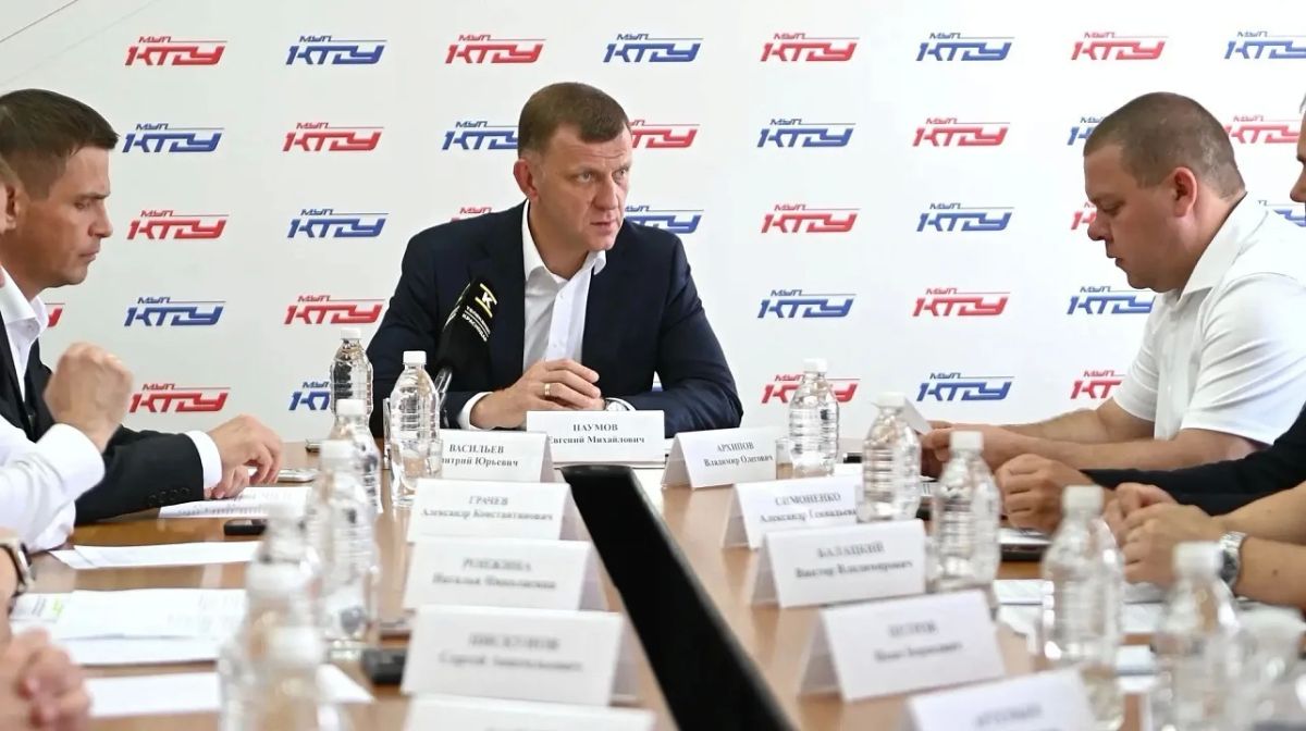 Под председательством главы Краснодара Евгения Наумова прошло совещание по вопросам развития пассажирского транспорта в краевой столице Под председательством главы Краснодара Евгения Наумова прошло совещание по вопросам развития пассажирского транспорта в краевой столице