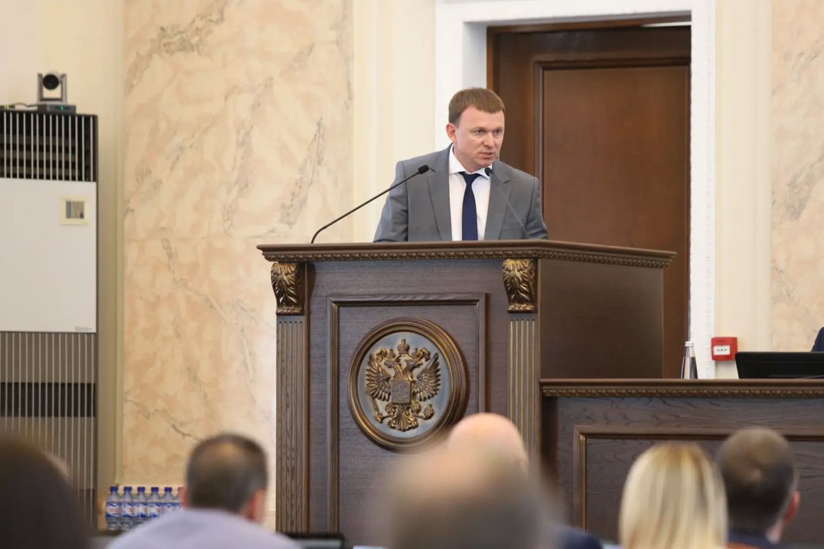 Вениамин Кондратьев поручил органам власти регулировать ситуацию с топливообеспечением в Краснодарском крае в ручном режиме Вениамин Кондратьев поручил органам власти регулировать ситуацию с топливообеспечением в Краснодарском крае в ручном режиме