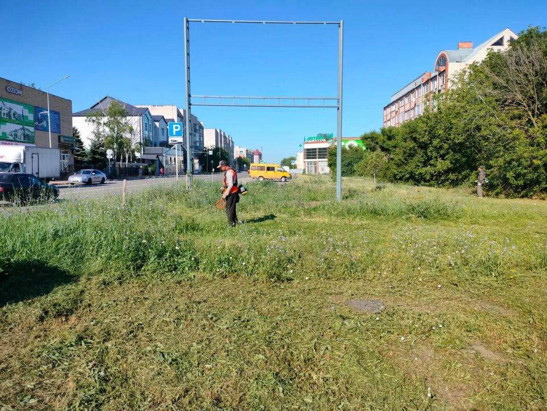Хватит мусорить! Чистота в городе – в наших руках! Хватит мусорить! Чистота в городе – в наших руках!
