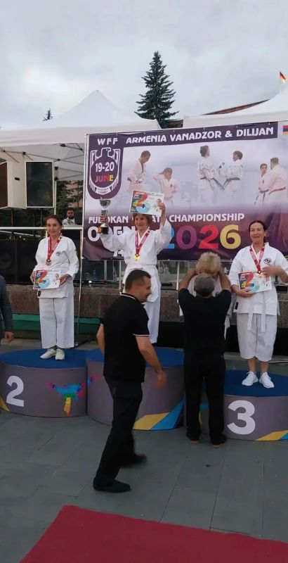 Кубанские «Боевые бабушки» взяли золото и серебро на Чемпионате Азии Кубанские «Боевые бабушки» взяли золото и серебро на Чемпионате Азии