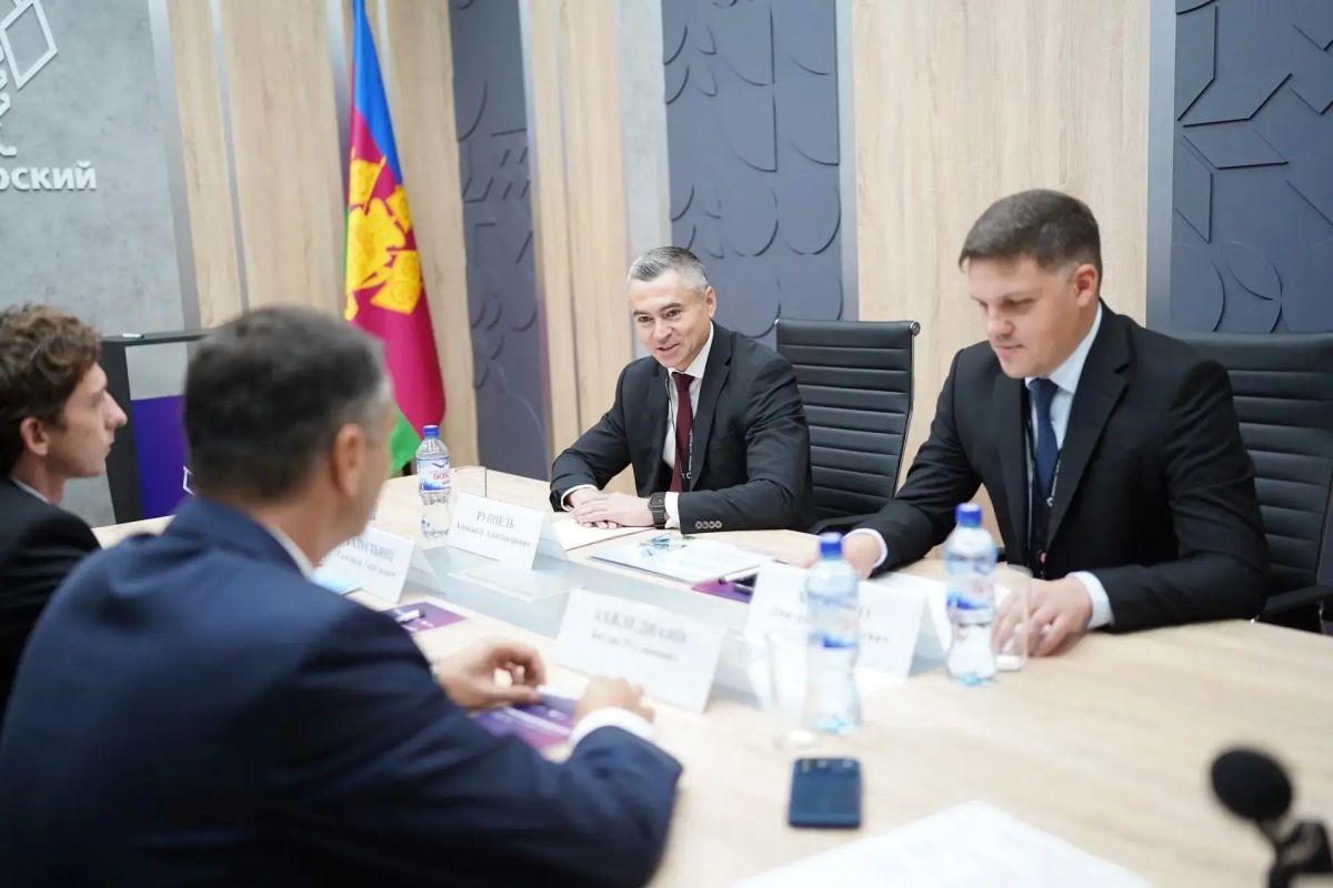 На Кубани построят два завода: по выпуску светопрозрачных алюминиевых конструкций и по обработке стекла На Кубани построят два завода: по выпуску светопрозрачных алюминиевых конструкций и по обработке стекла