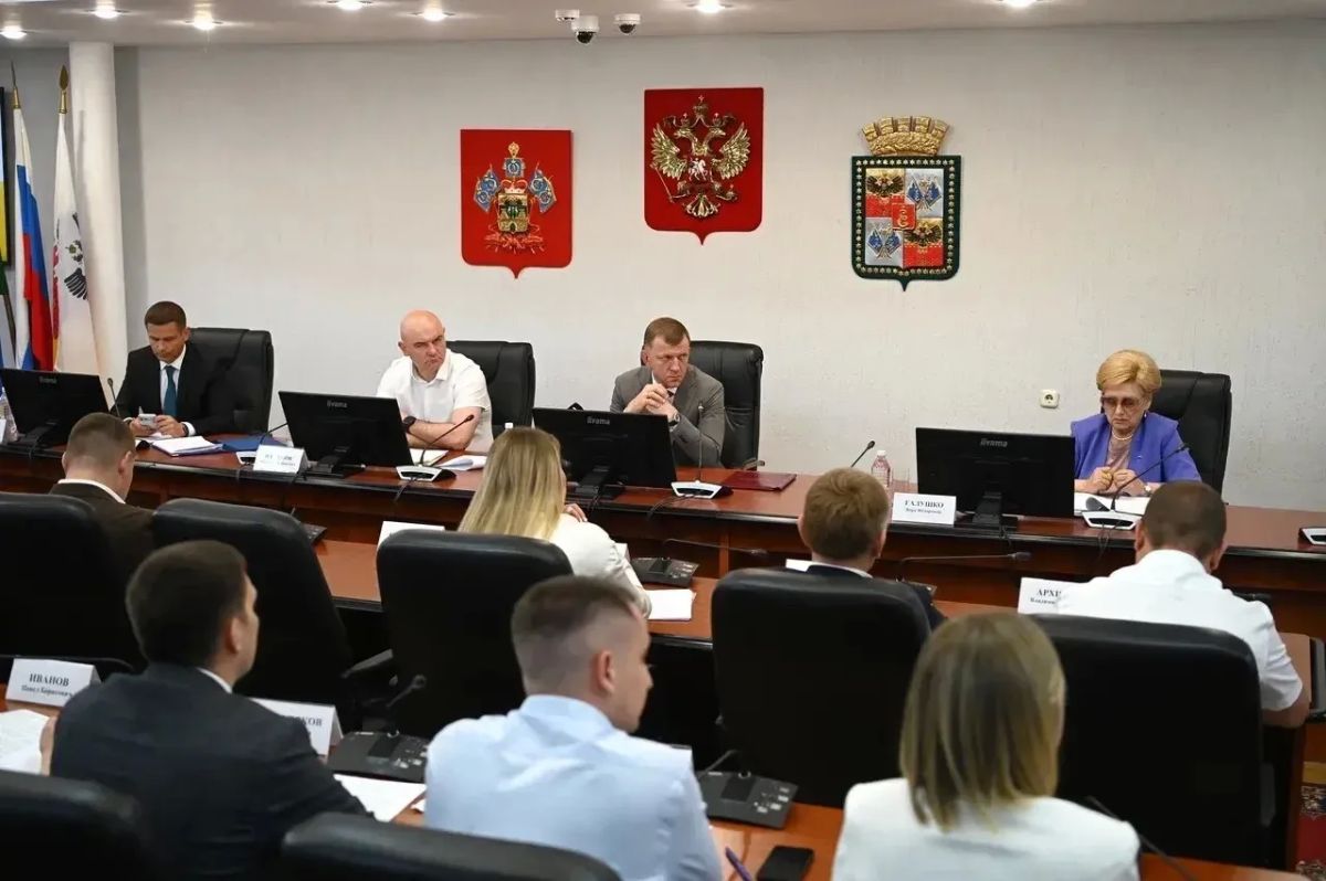 Наумов: ситуацию с бензином держат на контроле в Краснодаре