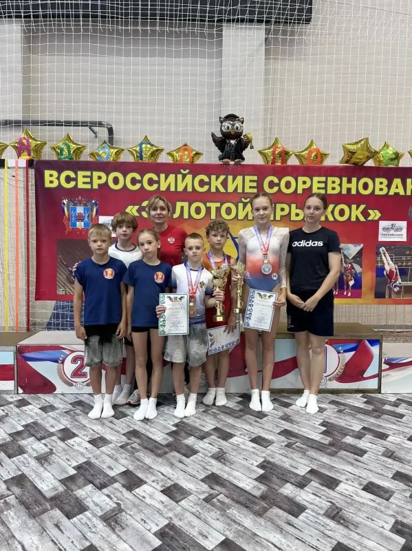 «Золотой прыжок» в Таганроге: как кубанские батутисты завоевали 38 наград