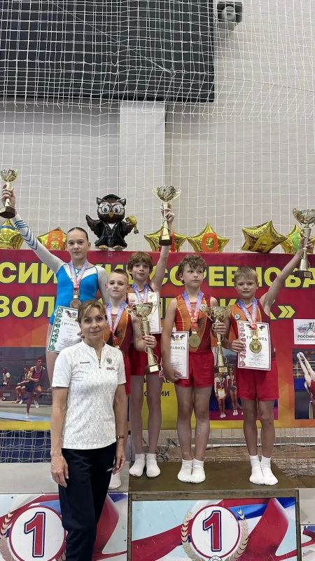 «Золотой прыжок» в Таганроге: как кубанские батутисты завоевали 38 наград «Золотой прыжок» в Таганроге: как кубанские батутисты завоевали 38 наград