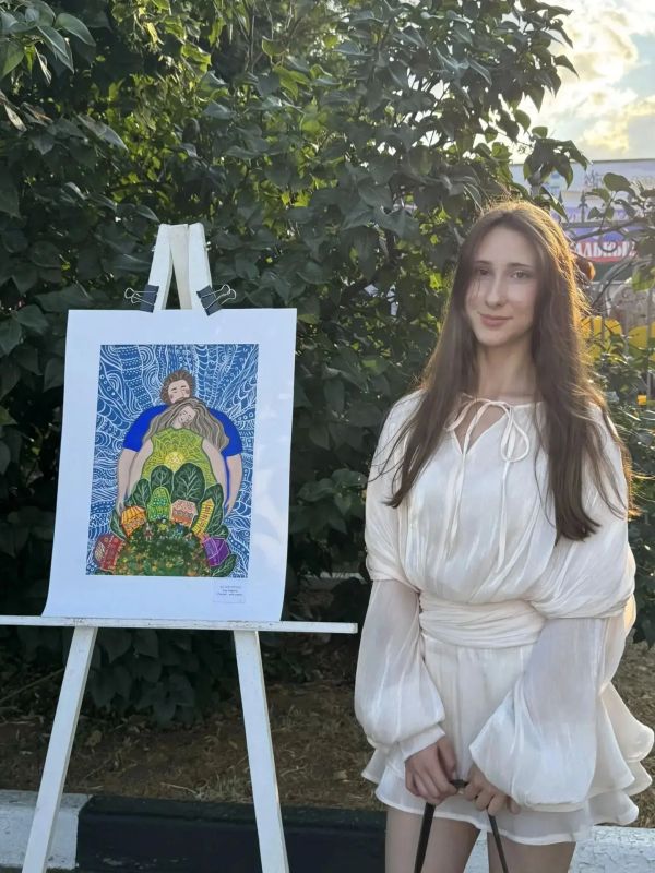 Поздравляем победителей конкурса «Моя семья — моя Россия!» Поздравляем победителей конкурса «Моя семья — моя Россия!»
