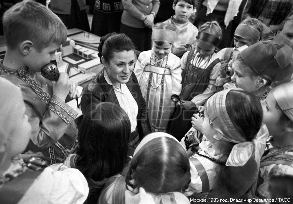 12 июля — 80 лет со дня рождения Валентины Толкуновой (1946 - 2010) 12 июля — 80 лет со дня рождения Валентины Толкуновой (1946 - 2010)