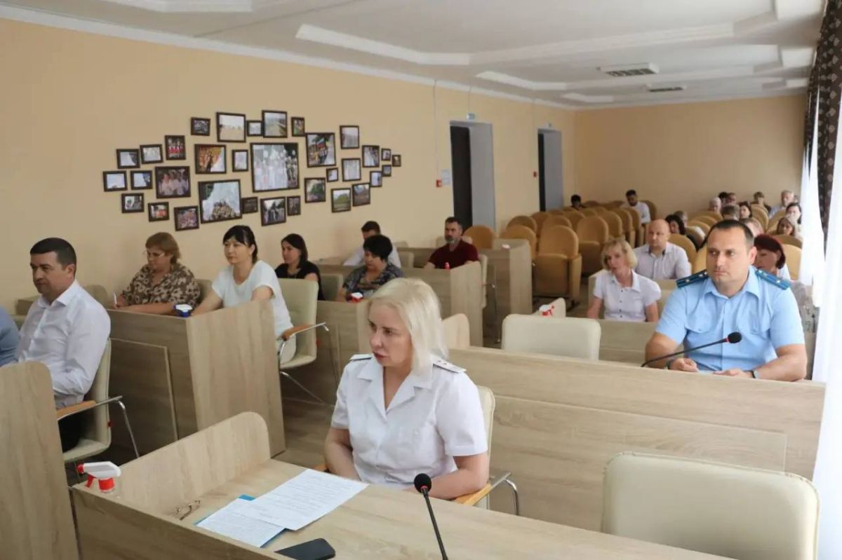 Прокуратурой Тбилисского района проведена рабочая встреча с представителями бизнеса Прокуратурой Тбилисского района проведена рабочая встреча с представителями бизнеса