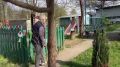 Украсили свой двор, продумав всё до мелочей!
