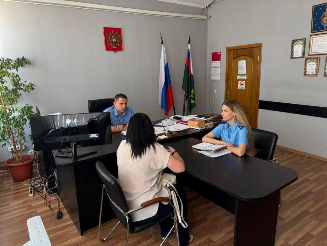 Анапской межрайонной прокуратурой проведен прием граждан по вопросам соблюдения законодательства об исполнительном производстве