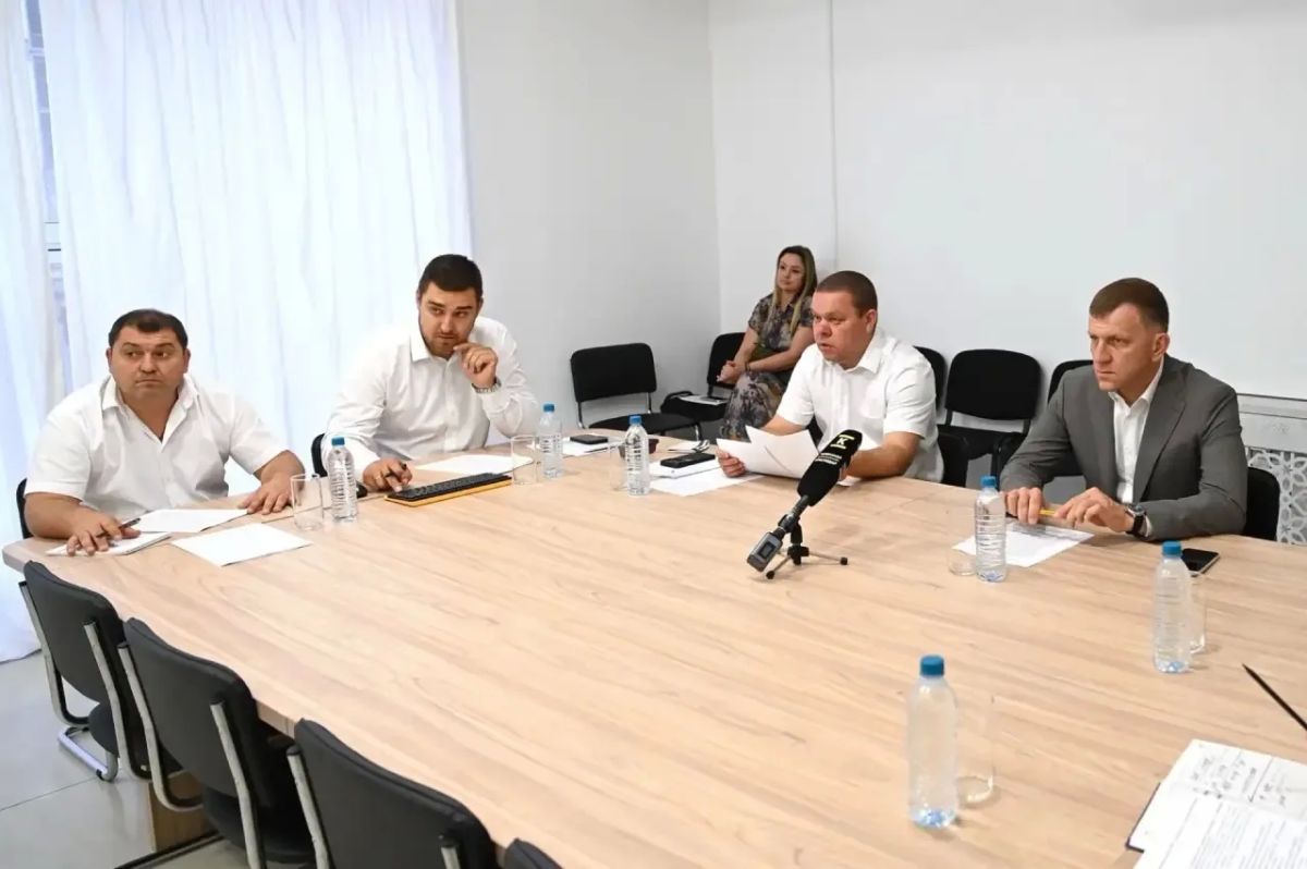 Глава Евгений Наумов рассказал о развитии ливнёвок в Краснодаре Глава Евгений Наумов рассказал о развитии ливнёвок в Краснодаре