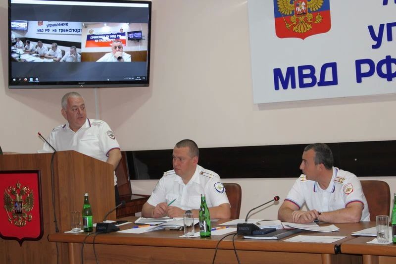 В Сочинском линейном управлении МВД России на транспорте подвели итоги оперативно-служебной деятельности за первое полугодие 2026 года В Сочинском линейном управлении МВД России на транспорте подвели итоги оперативно-служебной деятельности за первое полугодие 2026 года