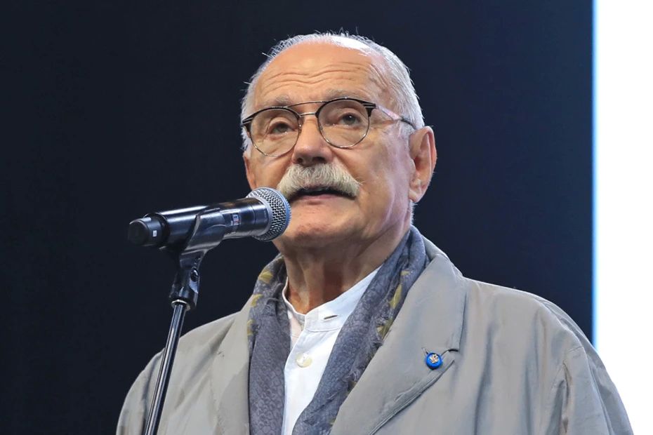 Никита Михалков заявил, что СВО россиянам послал Бог, чтобы они «очнулись от морока»