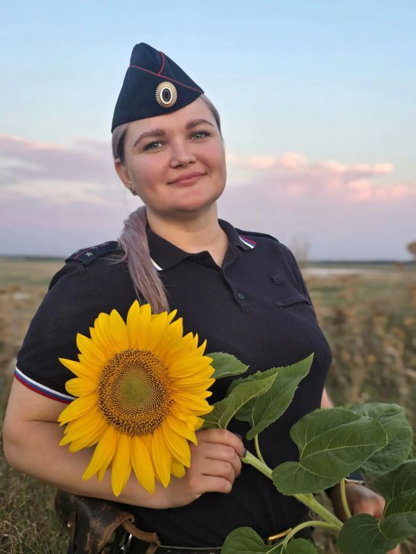 Дорогие граждане и коллеги!