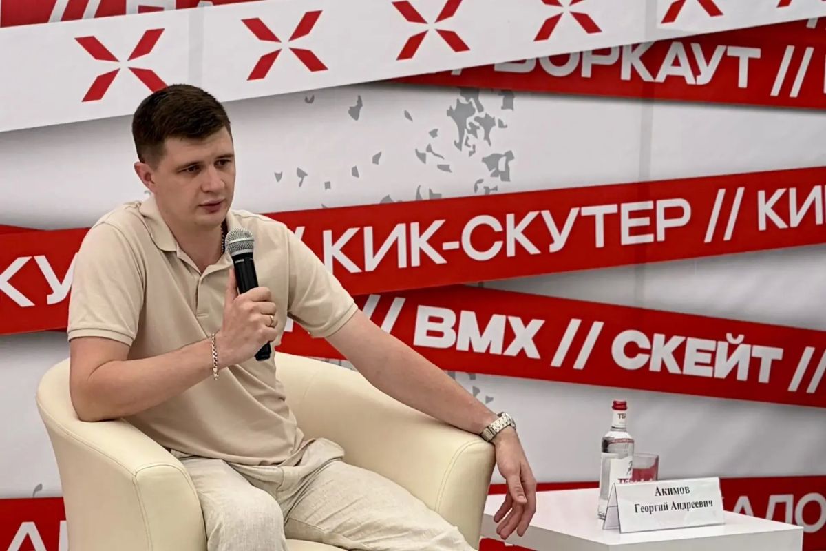 В «Топольке» продолжается смена «Лидеры перемен» В «Топольке» продолжается смена «Лидеры перемен»
