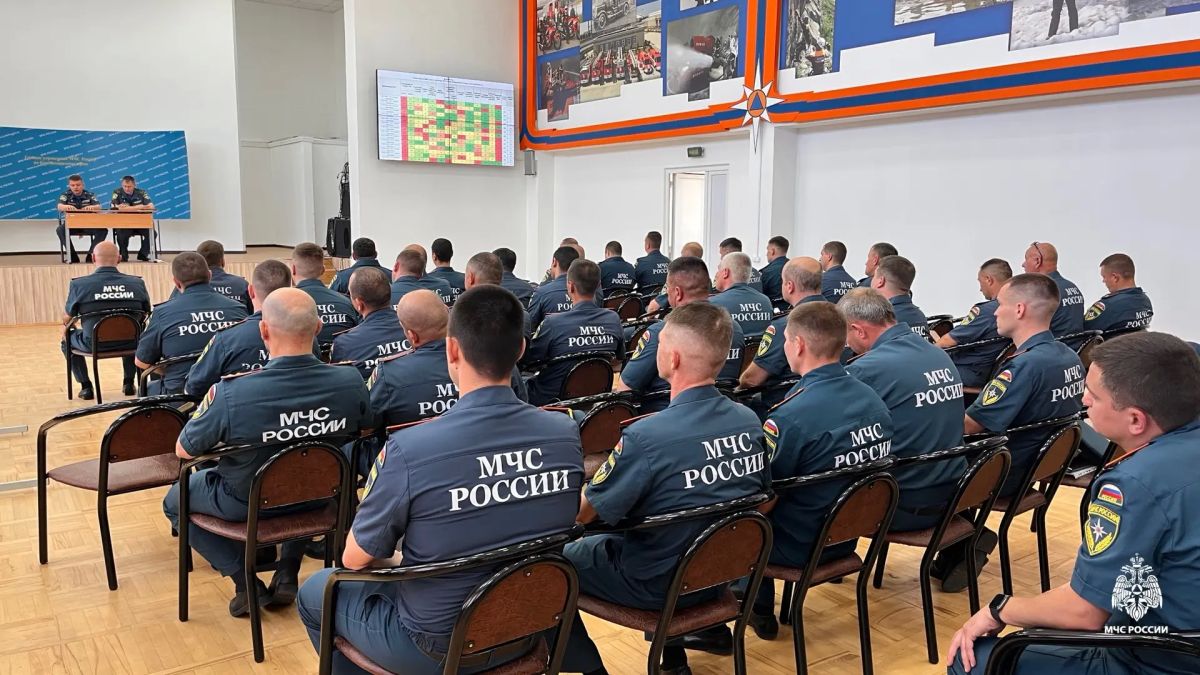 В Главном управлении МЧС России по Краснодарскому краю проведён учебнометодический сбор в рамках школы повышения оперативного мастерства В Главном управлении МЧС России по Краснодарскому краю проведён учебнометодический сбор в рамках школы повышения оперативного мастерства