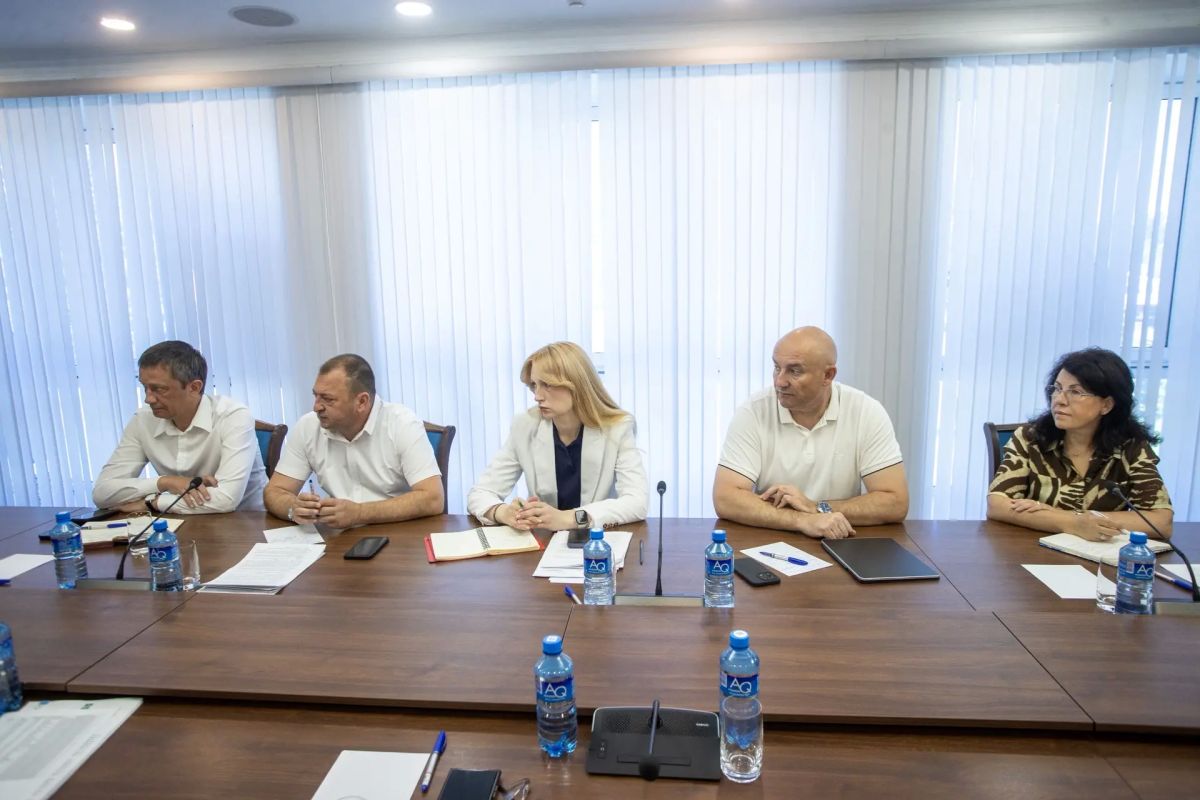 Светлана Маслова провела оперативное совещание Светлана Маслова провела оперативное совещание