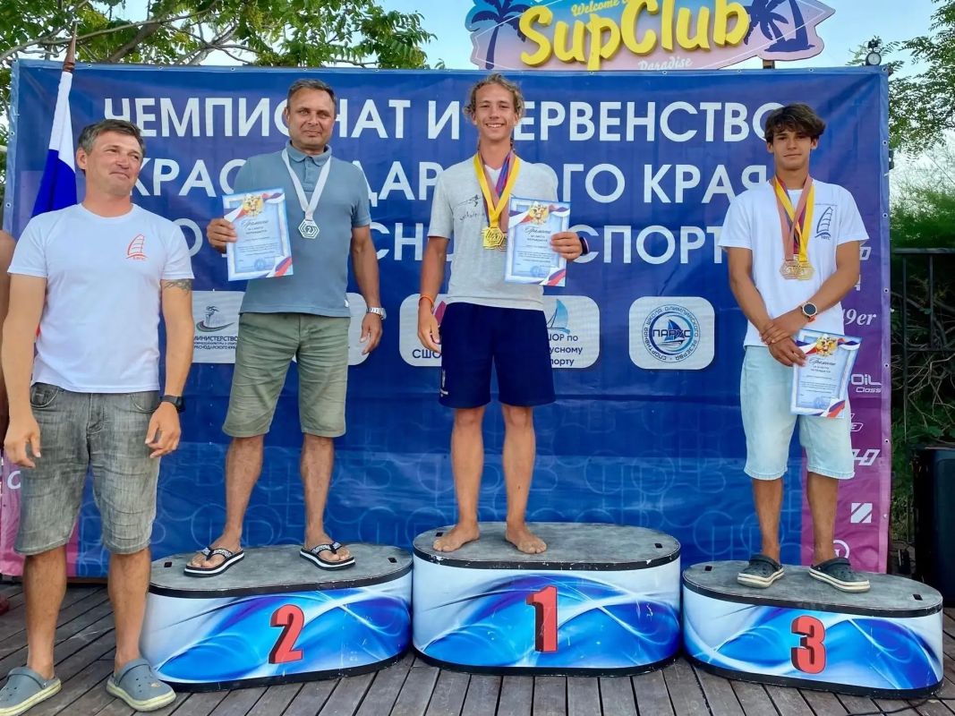 С 17 по 20 июля в Ейске прошли чемпионат и первенство Краснодарского края по парусному спорту, а также Кубок бронзового призера XXXI Летних Олимпийских игр Стефании Елфутиной С 17 по 20 июля в Ейске прошли чемпионат и первенство Краснодарского края по парусному спорту, а также Кубок бронзового призера XXXI Летних Олимпийских игр Стефании Елфутиной
