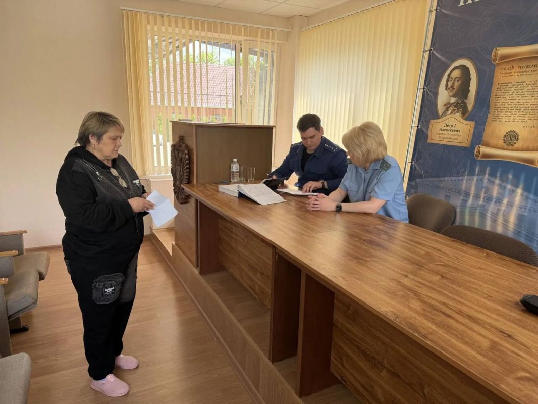 Лабинской межрайонной прокуратурой проведен прием граждан по вопросам соблюдения законодательства об исполнительном производстве