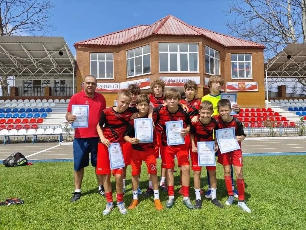 Футболисты из Геленджика вышли в финал Всекубанского турнира