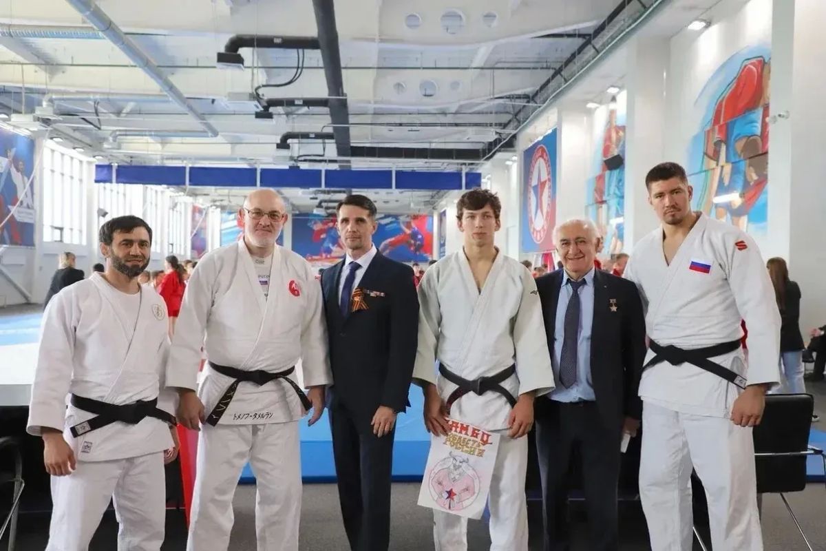 Сегодня свой День рождения празднует министр физической культуры и спорта Краснодарского края Сегодня свой День рождения празднует министр физической культуры и спорта Краснодарского края