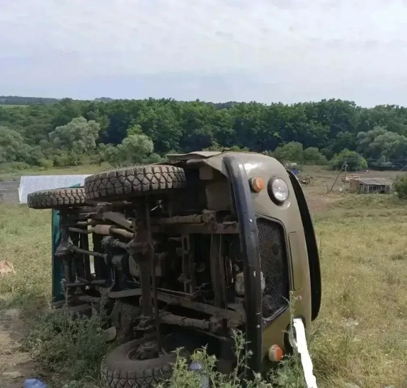 Две серьезные аварии с перевернутыми авто произошли сегодня на Кубани Две серьезные аварии с перевернутыми авто произошли сегодня на Кубани