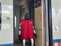 Первого в мире робота-проводника Володю представили пассажирам РЖД
