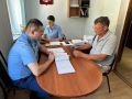 Руководством территориальной прокуратуры в Темрюкском РОСП ГУ ФССП России по Краснодарскому краю проведен совместный прием граждан по вопросам соблюдения законодательства об исполнительном производстве