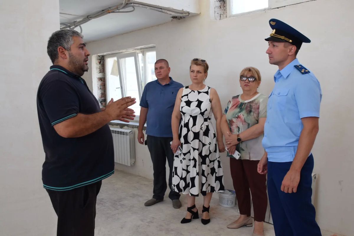 Прокуратурой Каневского района проведена выездная проверка осуществления капитального ремонта образовательного учреждения