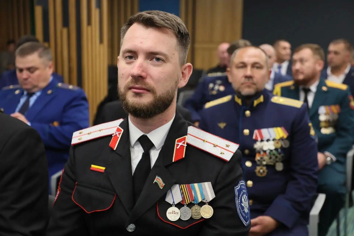 Губернатор Краснодарского края Вениамин Кондратьев встретился с ветеранами СВО - финалистами кадрового проекта «Герои Кубани» Губернатор Краснодарского края Вениамин Кондратьев встретился с ветеранами СВО - финалистами кадрового проекта «Герои Кубани»