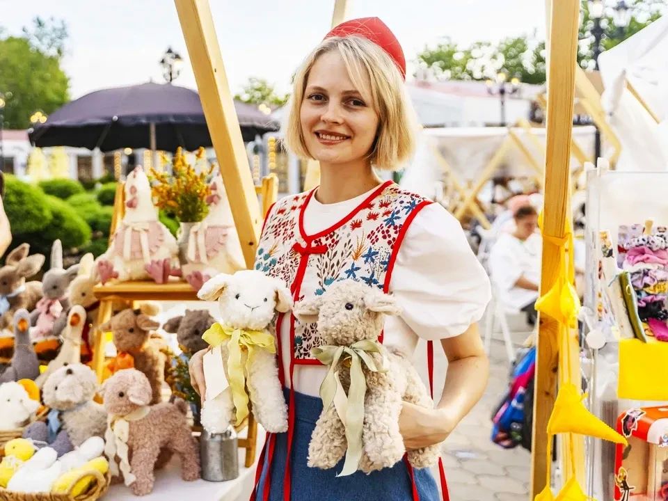 «Плюшевая ферма» с Кубани: мама в декрете шьет игрушки и развивает свой бренд «Плюшевая ферма» с Кубани: мама в декрете шьет игрушки и развивает свой бренд