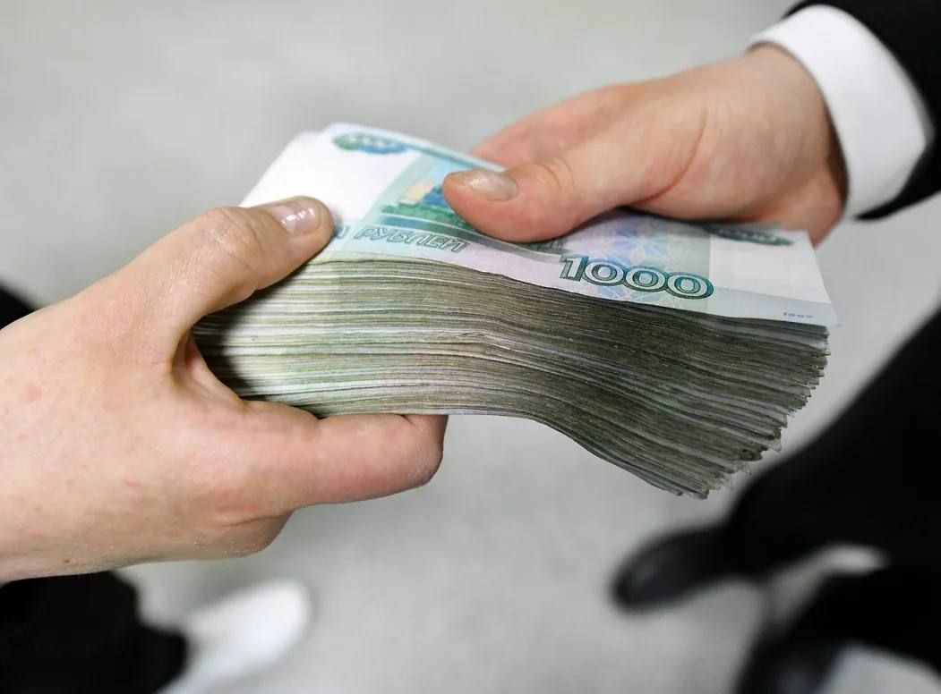 В Ульяновске коммерсанта лишили 14 млн рублей под видом криминального покровительства