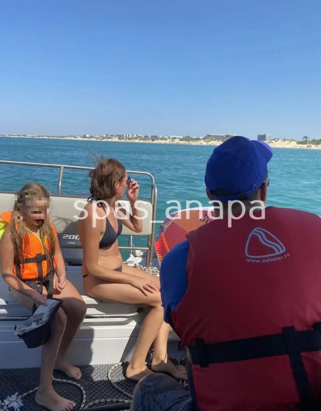 14 человек спасли в море: отдыхающие игнорируют предупреждения 14 человек спасли в море: отдыхающие игнорируют предупреждения