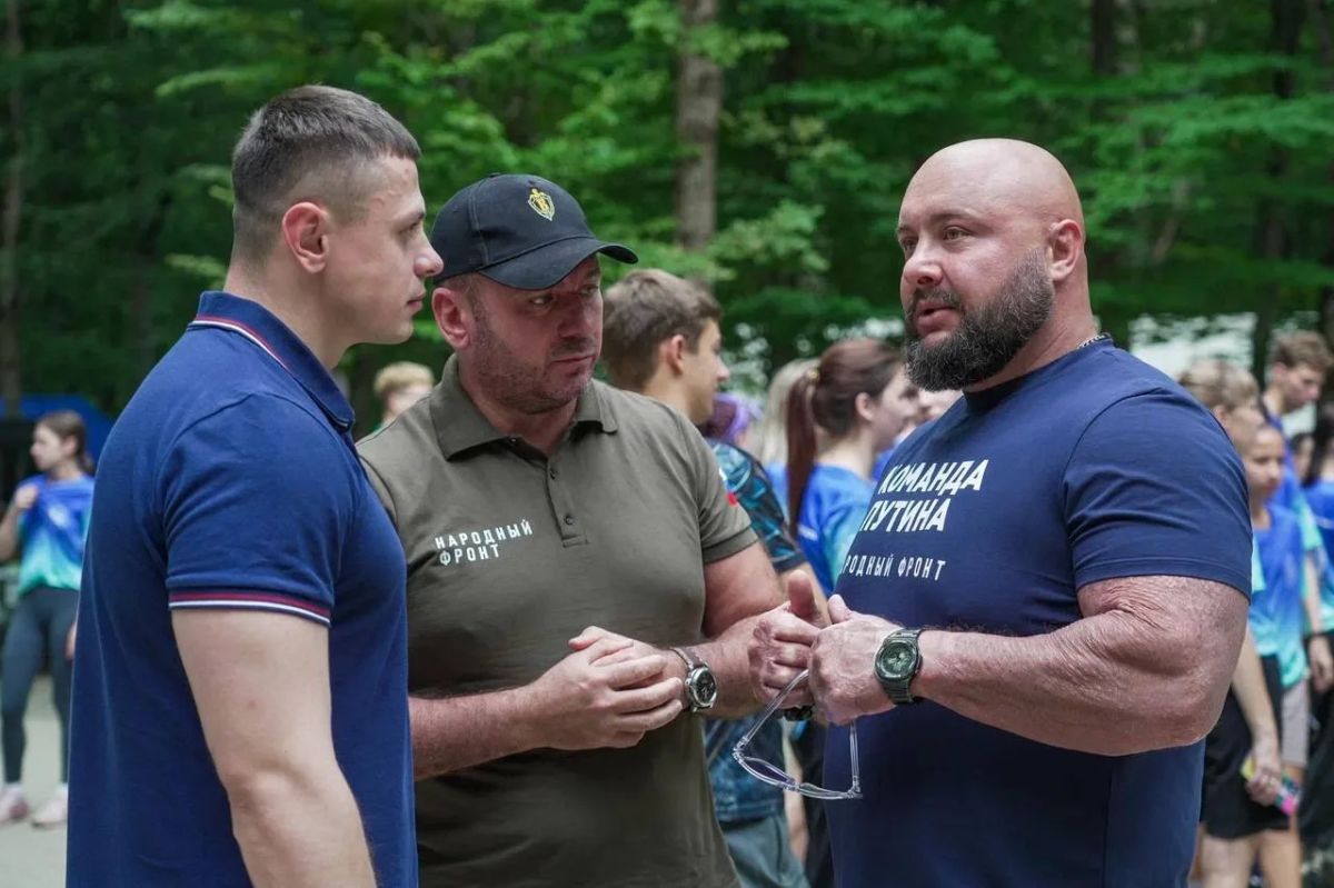 В рамках смены «Миссия – создавать будущее» молодежного форума «Регион 93» состоялась панельная дискуссия «Межведомственное взаимодействие как основа комплексной безопасности и развития детей и молодежи» В рамках смены «Миссия – создавать будущее» молодежного форума «Регион 93» состоялась панельная дискуссия «Межведомственное взаимодействие как основа комплексной безопасности и развития детей и молодежи»