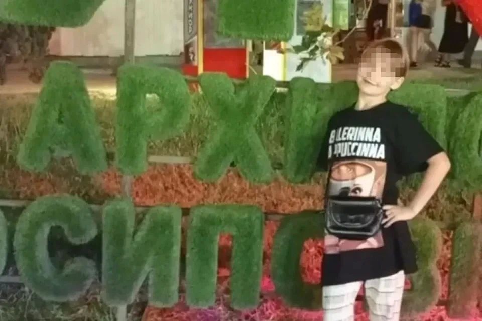 «Она нас видит»: Стало известно о состоянии девочки, веденной в кому после удара БПЛА по пляжу под Геленджиком