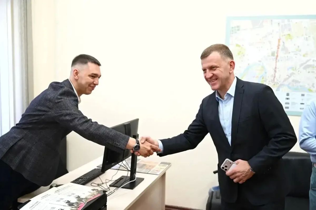 Глава Краснодара Евгений Наумов посетил городской Туристско-информационный центр