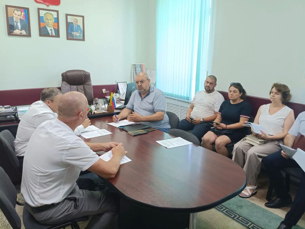 В Геленджике приняты дополнительные меры профилактики особо опасных болезней животных В Геленджике приняты дополнительные меры профилактики особо опасных болезней животных