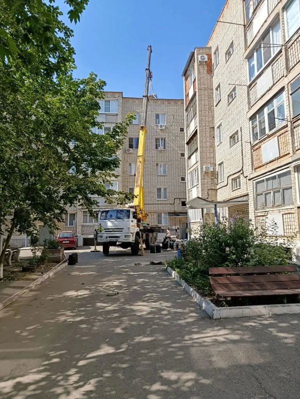 Дан старт капитальному ремонту кровли в МКД №20/9 по ул. Коммунистической г.Ейска