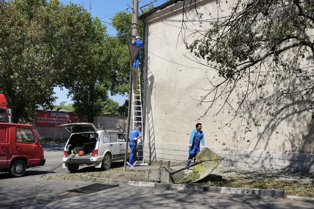 Андрей Кравченко: В течение дня рабочие группы районных администраций проводили подомовые обходы Андрей Кравченко: В течение дня рабочие группы районных администраций проводили подомовые обходы